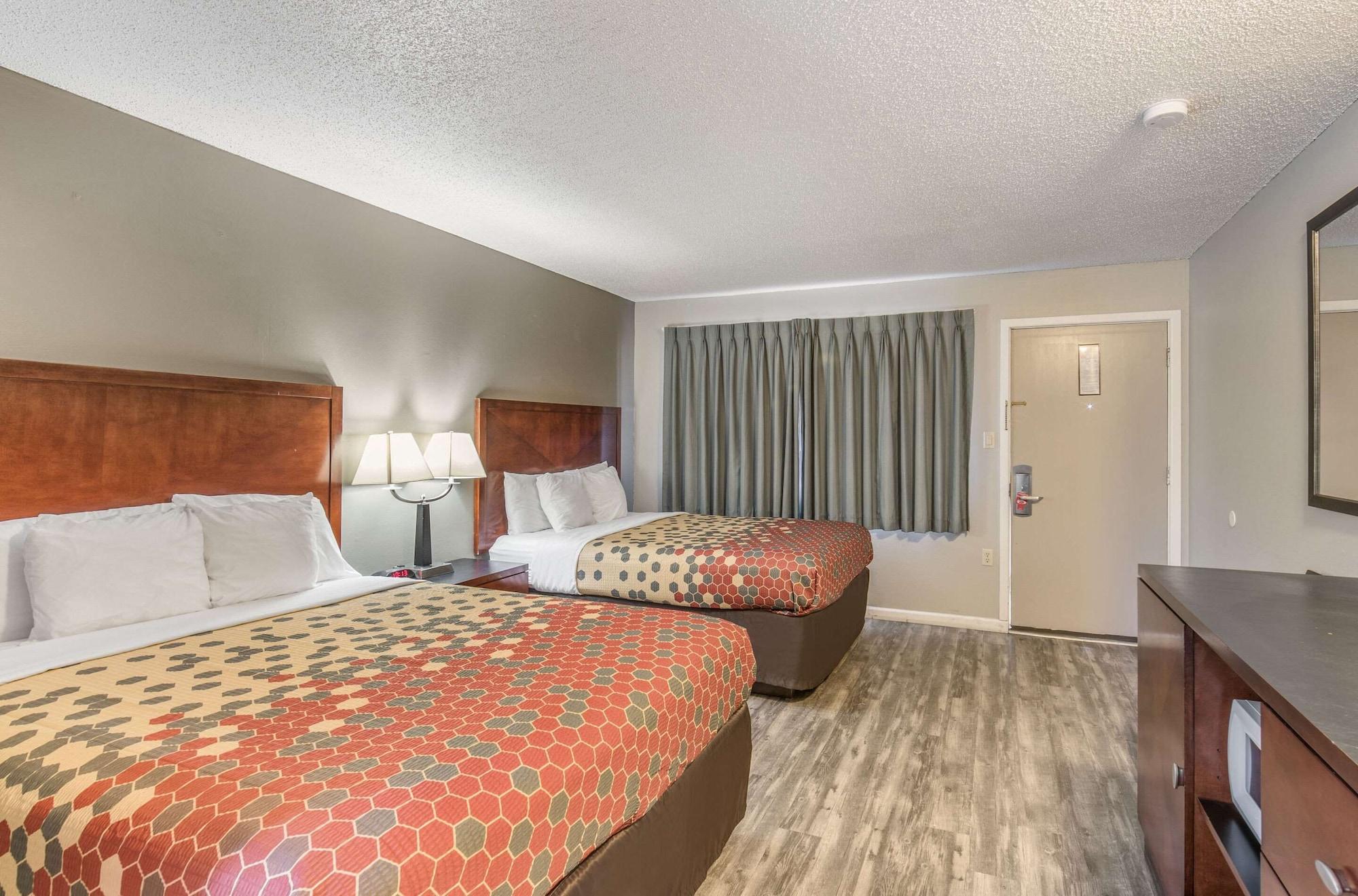 Econo Lodge Inn & Suites Yreka Zewnętrze zdjęcie