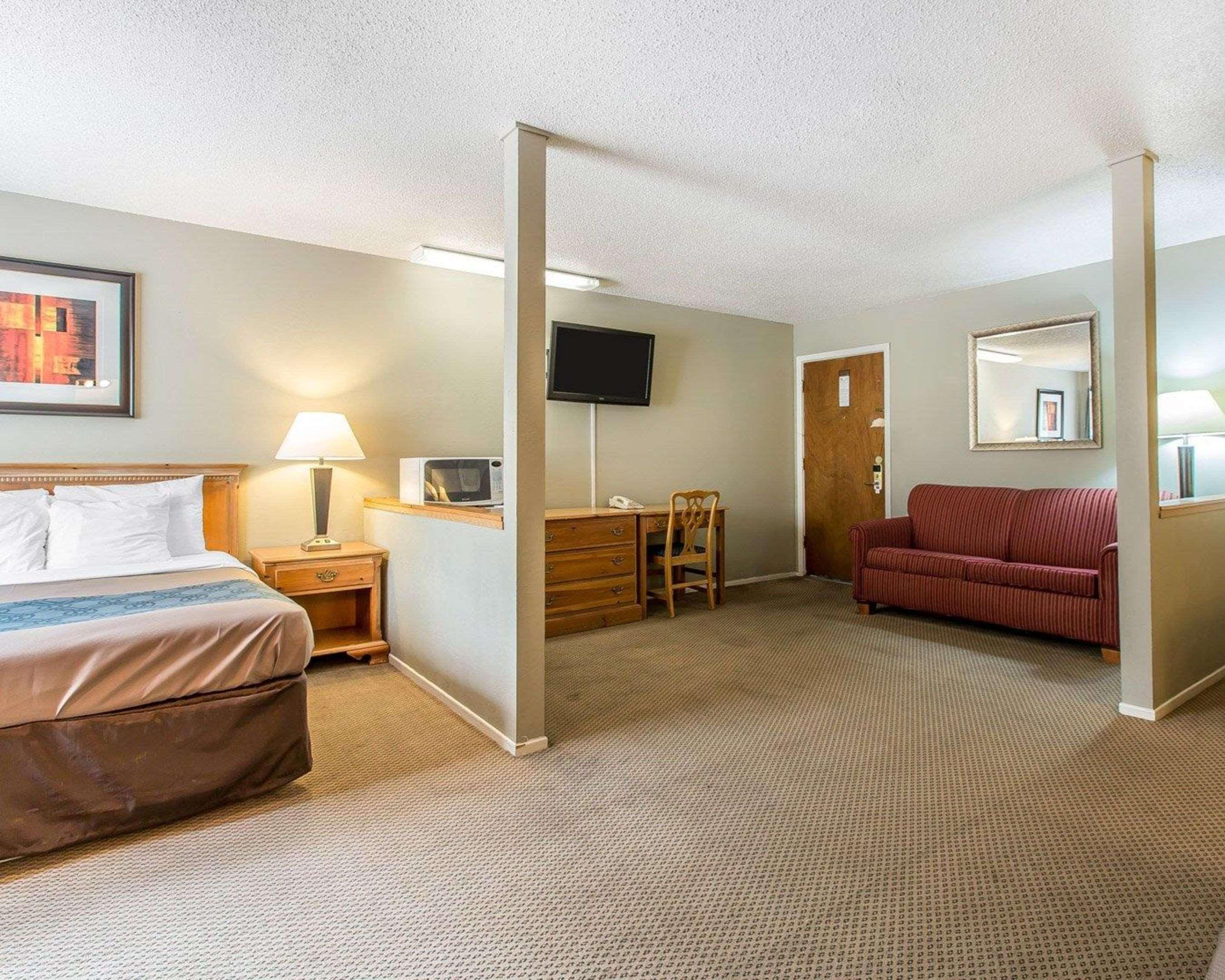 Econo Lodge Inn & Suites Yreka Zewnętrze zdjęcie