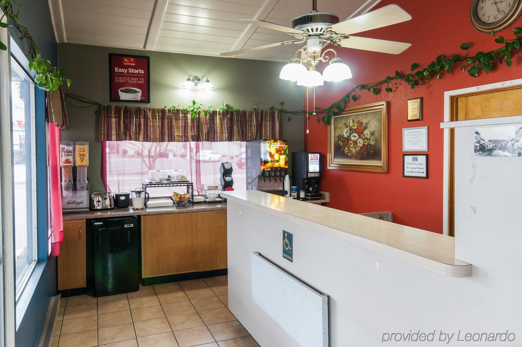 Econo Lodge Inn & Suites Yreka Zewnętrze zdjęcie