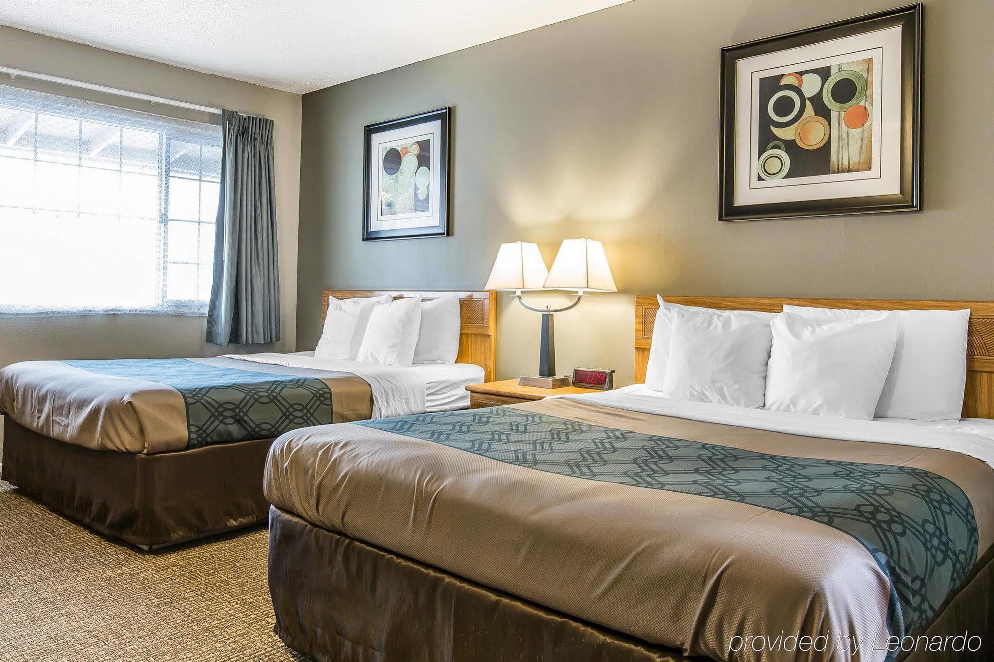 Econo Lodge Inn & Suites Yreka Zewnętrze zdjęcie